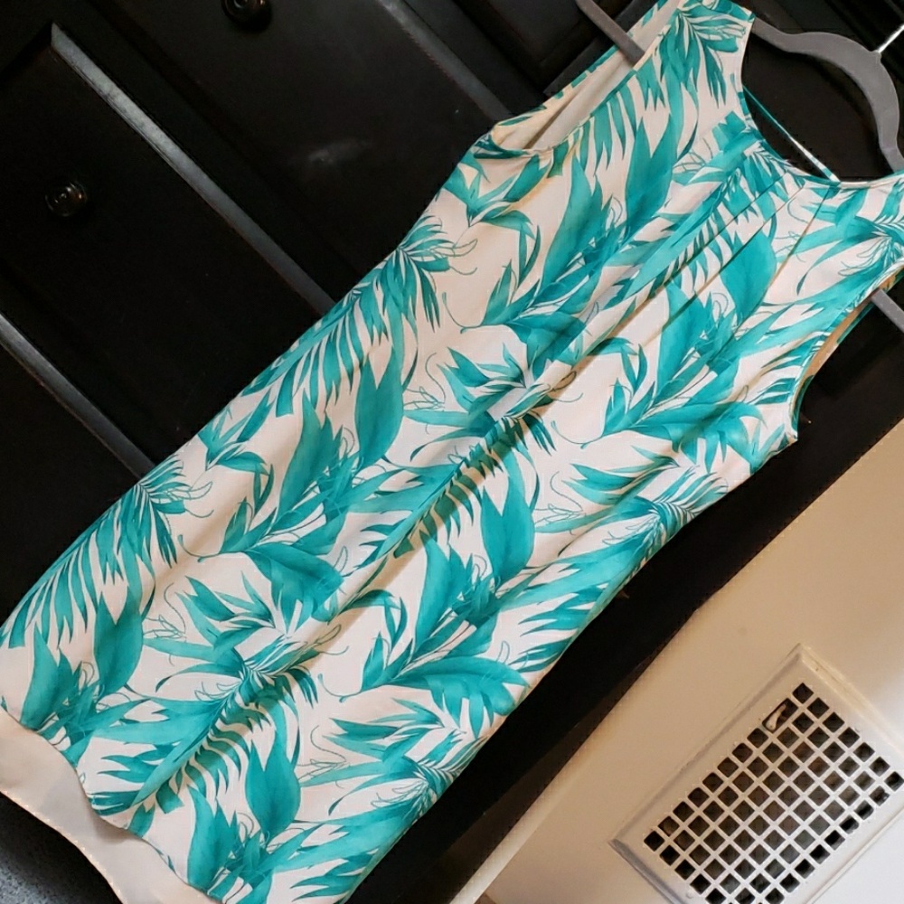 Leaf pattern  dress from H&M. Worn twice. Open to offers